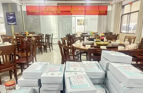 新亚休闲2025年3月员工生日聚餐活动